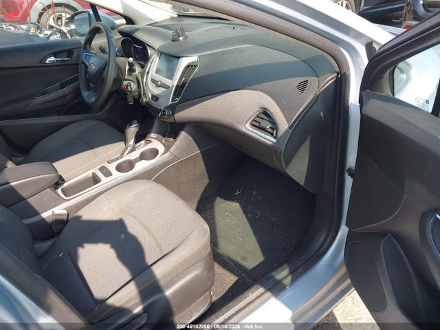 Chevrolet Cruze Ls Auto 2017 3G1BC5SM8HS553375 Image 5