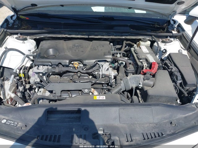 46103015 :رقم المزاد ، 4T1B11HK4JU573216 vin ، 2018 Toyota Camry Le مزاد بيع