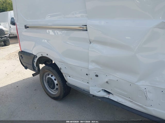 46103029 :رقم المزاد ، 1FTBR1X86SKB24958 vin ، 2025 Ford Transit-250 مزاد بيع
