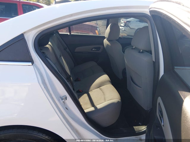 46103064 :رقم المزاد ، 1G1PE5SB8G7155255 vin ، 2016 Chevrolet Cruze Limited 1lt Auto مزاد بيع