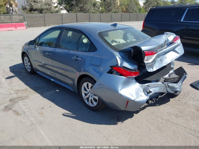 Toyota COROLLA LE 2020 JTDEPRAE8LJ086804 Image 3