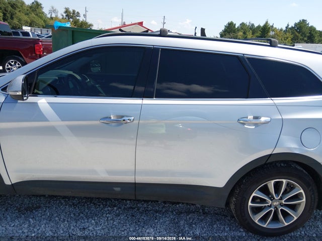 Продажа на аукционе авто 2017 Hyundai Santa Fe Limited, vin: KM8SN4HF1HU215302, номер лота: 46103078