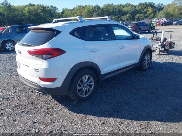 46103094 :رقم المزاد ، KM8J3CA25GU183200 vin ، 2016 Hyundai Tucson Eco مزاد بيع
