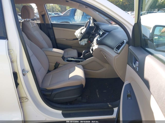 46103094 :رقم المزاد ، KM8J3CA25GU183200 vin ، 2016 Hyundai Tucson Eco مزاد بيع