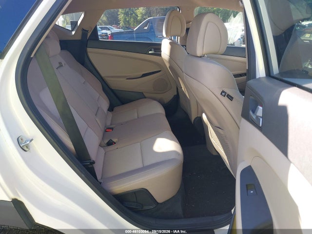 46103094 :رقم المزاد ، KM8J3CA25GU183200 vin ، 2016 Hyundai Tucson Eco مزاد بيع