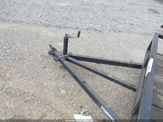 2022 Top Tier Trailers Utility Trailer მანქანა იყიდება აუქციონზე, vin: 4T9BU1215NG379433, აუქციონის ნომერი: 46103113