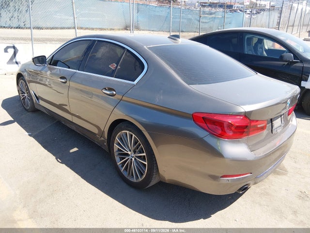 BMW 530I 2018 WBAJA5C53JWA39914 Image 3