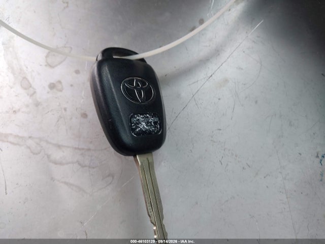46103129 :رقم المزاد ، 4T1BF1FK1FU105875 vin ، 2015 Toyota Camry Se مزاد بيع