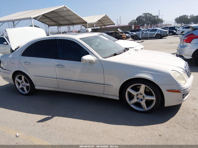 46103137 :رقم المزاد ، WDBUF72X78B241152 vin ، 2008 Mercedes-benz E 550 مزاد بيع