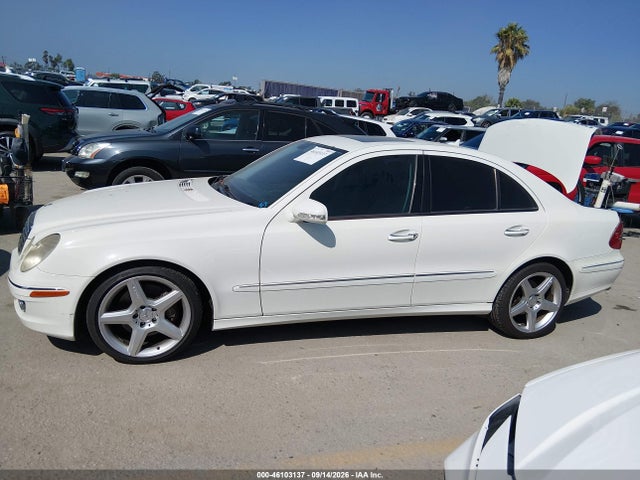 46103137 :رقم المزاد ، WDBUF72X78B241152 vin ، 2008 Mercedes-benz E 550 مزاد بيع