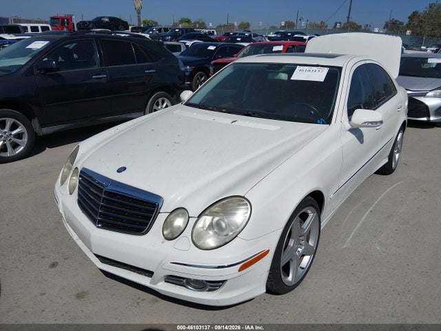 46103137 :رقم المزاد ، WDBUF72X78B241152 vin ، 2008 Mercedes-benz E 550 مزاد بيع