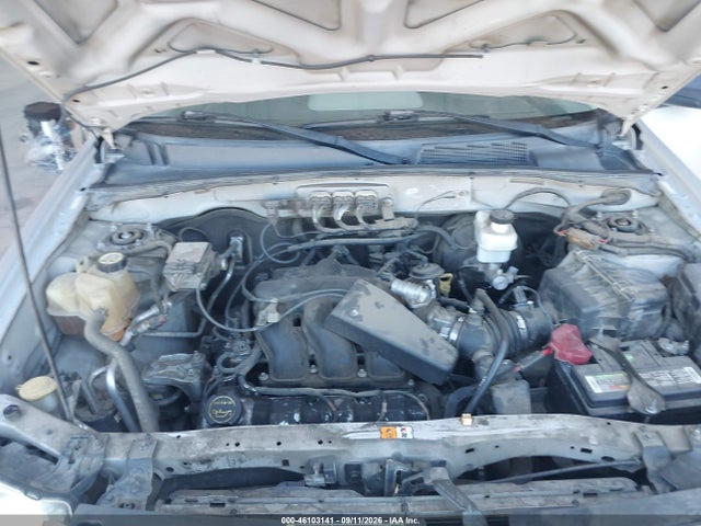 46103141 :رقم المزاد ، 1FMCU03118KA26947 vin ، 2008 Ford Escape Xlt مزاد بيع