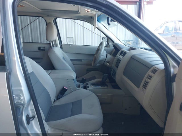 46103141 :رقم المزاد ، 1FMCU03118KA26947 vin ، 2008 Ford Escape Xlt مزاد بيع