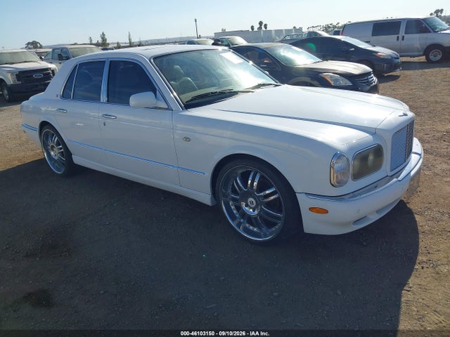 46103150 :رقم المزاد ، SCBLC31E81CX05762 vin ، 2001 Bentley Arnage مزاد بيع