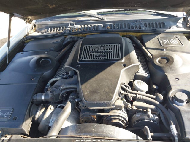 46103150 :رقم المزاد ، SCBLC31E81CX05762 vin ، 2001 Bentley Arnage مزاد بيع
