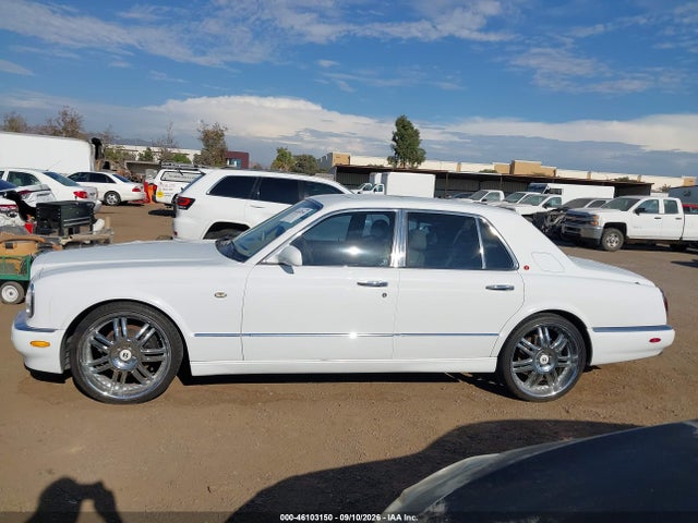 46103150 :رقم المزاد ، SCBLC31E81CX05762 vin ، 2001 Bentley Arnage مزاد بيع