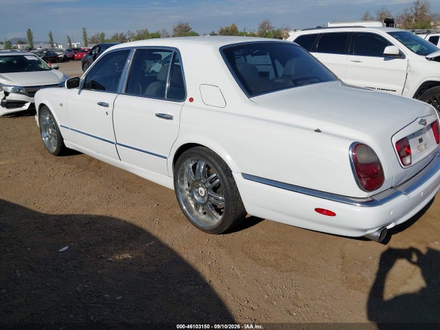 46103150 :رقم المزاد ، SCBLC31E81CX05762 vin ، 2001 Bentley Arnage مزاد بيع