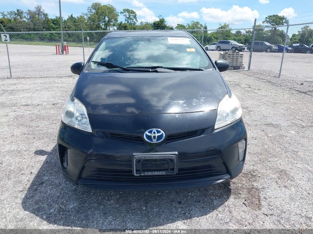 2015 Toyota Prius Two მანქანა იყიდება აუქციონზე, vin: JTDKN3DUXF0483322, აუქციონის ნომერი: 46103182