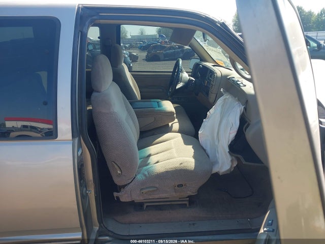 1998 Chevrolet C1500 Fleetside მანქანა იყიდება აუქციონზე, vin: 2GCEC19M4W1267289, აუქციონის ნომერი: 46103211