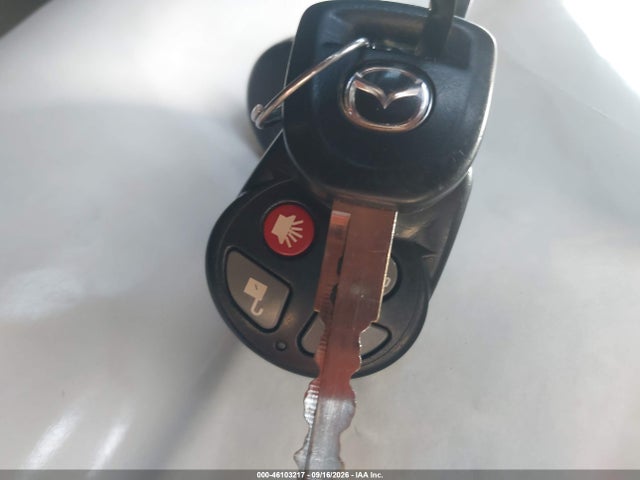 46103217 :رقم المزاد ، JM1NB353940400665 vin ، 2004 Mazda Mx-5 Miata Cloth مزاد بيع