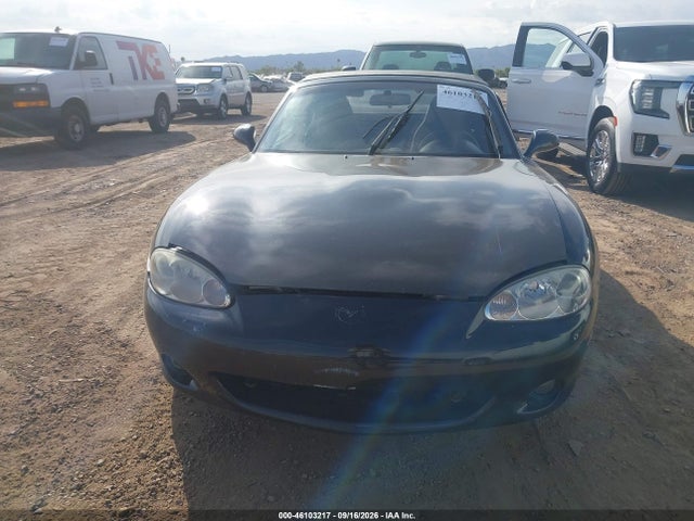 46103217 :رقم المزاد ، JM1NB353940400665 vin ، 2004 Mazda Mx-5 Miata Cloth مزاد بيع