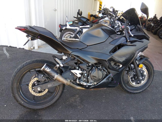 46103221 :رقم المزاد ، ML5EXGG16TDA74056 vin ، 2026 Kawasaki Ex500 مزاد بيع