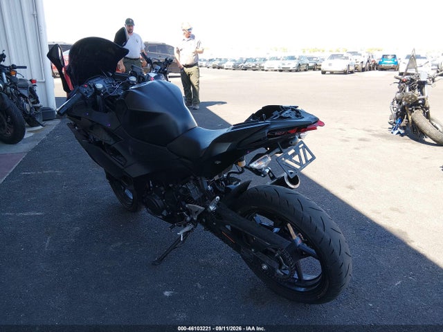 46103221 :رقم المزاد ، ML5EXGG16TDA74056 vin ، 2026 Kawasaki Ex500 مزاد بيع