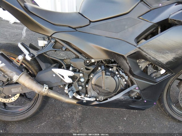 46103221 :رقم المزاد ، ML5EXGG16TDA74056 vin ، 2026 Kawasaki Ex500 مزاد بيع