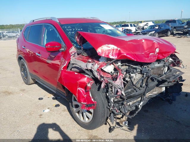 2017 Nissan Rogue S მანქანა იყიდება აუქციონზე, vin: JN8AT2MT7HW395741, აუქციონის ნომერი: 46103243