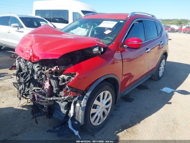 2017 Nissan Rogue S მანქანა იყიდება აუქციონზე, vin: JN8AT2MT7HW395741, აუქციონის ნომერი: 46103243