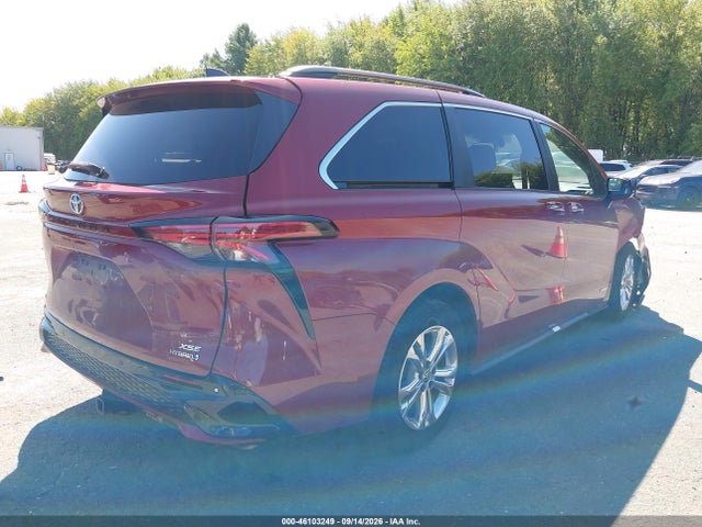 Продаж на аукціоні авто 2021 Toyota Sienna Xse, vin: 5TDDSKFC2MS007799, номер лоту: 46103249