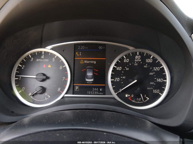 2019 Nissan Sentra Sr მანქანა იყიდება აუქციონზე, vin: 3N1AB7AP6KY210715, აუქციონის ნომერი: 46103263