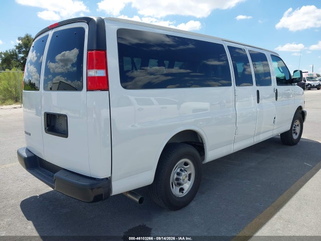 Aukcja sprzedaży 2024 Chevrolet Express Passenger Rwd 3500 Extended Wheelbase Ls, vin: 1GAZGNFP9R1210827, numer aukcji: 46103266