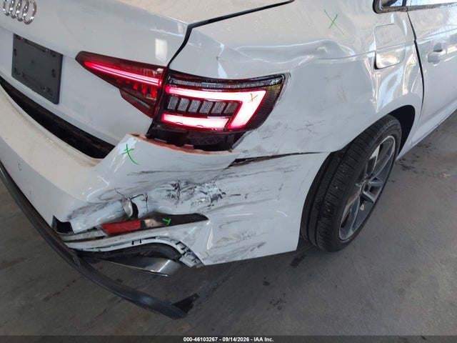 46103267 :رقم المزاد ، WAUGMAF49KN013450 vin ، 2019 Audi A4 40 Premium/40 Titanium Premium مزاد بيع