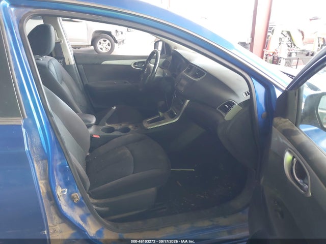 2015 Nissan Sentra Sr მანქანა იყიდება აუქციონზე, vin: 3N1AB7AP3FY270179, აუქციონის ნომერი: 46103272