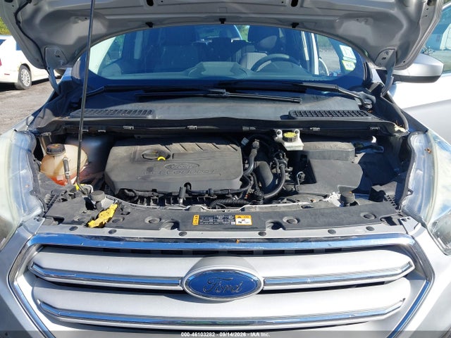 2018 Ford Escape Se მანქანა იყიდება აუქციონზე, vin: 1FMCU9GDXJUA01435, აუქციონის ნომერი: 46103282