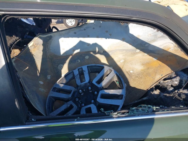 2022 Toyota 4runner Limited მანქანა იყიდება აუქციონზე, vin: JTEKU5JR9N5997870, აუქციონის ნომერი: 46103287