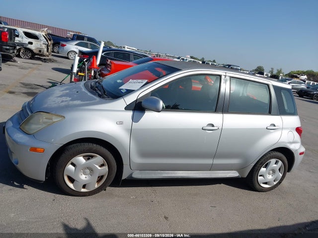 2004 Scion Xa მანქანა იყიდება აუქციონზე, vin: JTKKT624240073257, აუქციონის ნომერი: 46103309