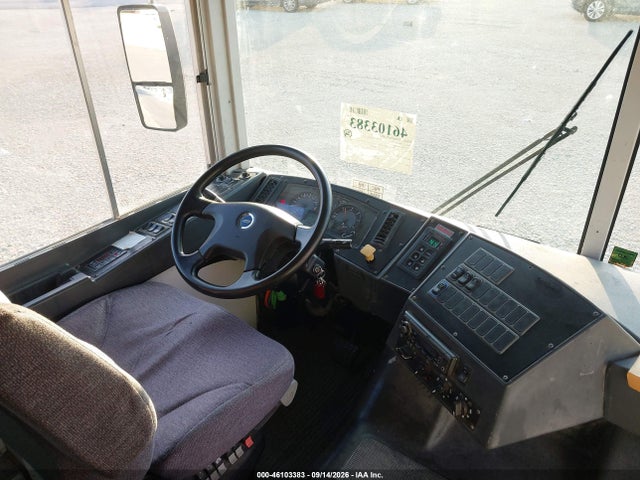 46103383 :رقم المزاد ، 1BABLCPA9EF304703 vin ، 2014 Blue Bird School Bus / Transit Bus مزاد بيع