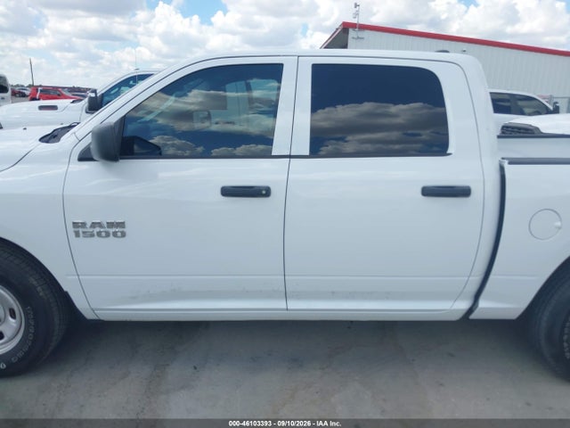 46103393 :رقم المزاد ، 1C6RR6KG8JS303616 vin ، 2018 Ram 1500 Tradesman  4x2 5'7 Box مزاد بيع