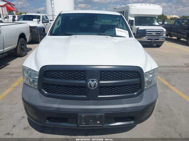 46103393 :رقم المزاد ، 1C6RR6KG8JS303616 vin ، 2018 Ram 1500 Tradesman  4x2 5'7 Box مزاد بيع