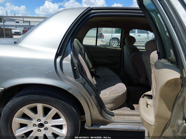 Продажа на аукционе авто 2000 Ford Crown Victoria, vin: 2FAFP73W5YX155323, номер лота: 46103412