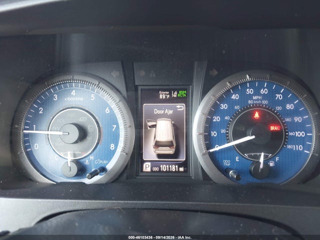 Продажа на аукционе авто 2018 Toyota Sienna Xle Premium 8 Passenger, vin: 5TDYZ3DC9JS920836, номер лота: 46103436