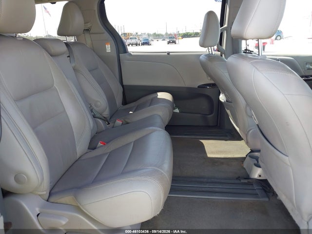 Продажа на аукционе авто 2018 Toyota Sienna Xle Premium 8 Passenger, vin: 5TDYZ3DC9JS920836, номер лота: 46103436