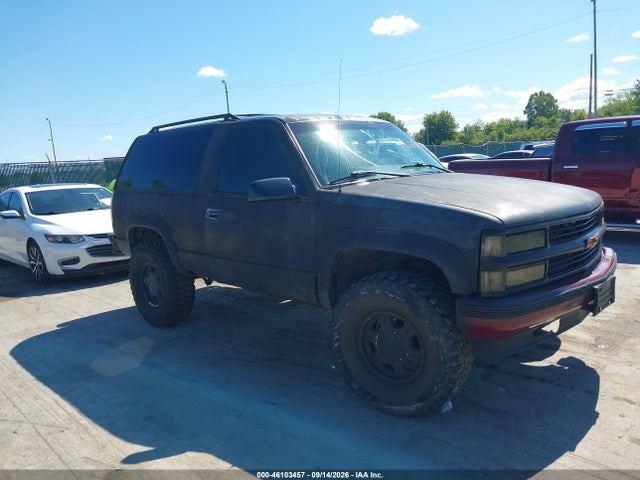 46103457 :رقم المزاد ، 3GNEK18RXTG135924 vin ، 1996 Chevrolet Tahoe K1500 مزاد بيع
