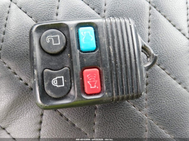 46103506 :رقم المزاد ، 1MEFM55S53A632415 vin ، 2003 Mercury Sable Ls Premium مزاد بيع