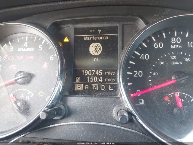 2014 Nissan Rogue Select S მანქანა იყიდება აუქციონზე, vin: JN8AS5MT2EW103624, აუქციონის ნომერი: 46103515