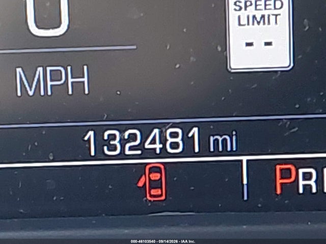 46103540 :رقم المزاد ، 1GNSKBKC6HR239489 vin ، 2017 Chevrolet Tahoe Lt مزاد بيع