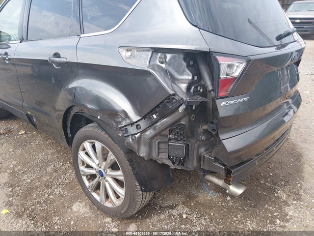 Продаж на аукціоні авто 2017 Ford Escape Titanium, vin: 1FMCU9J99HUE92272, номер лоту: 46103556