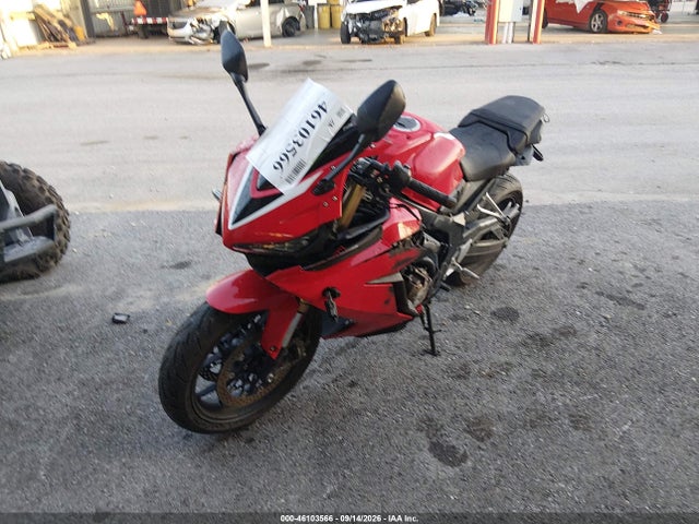MLHRH0116K5000062 Honda CBR650 R